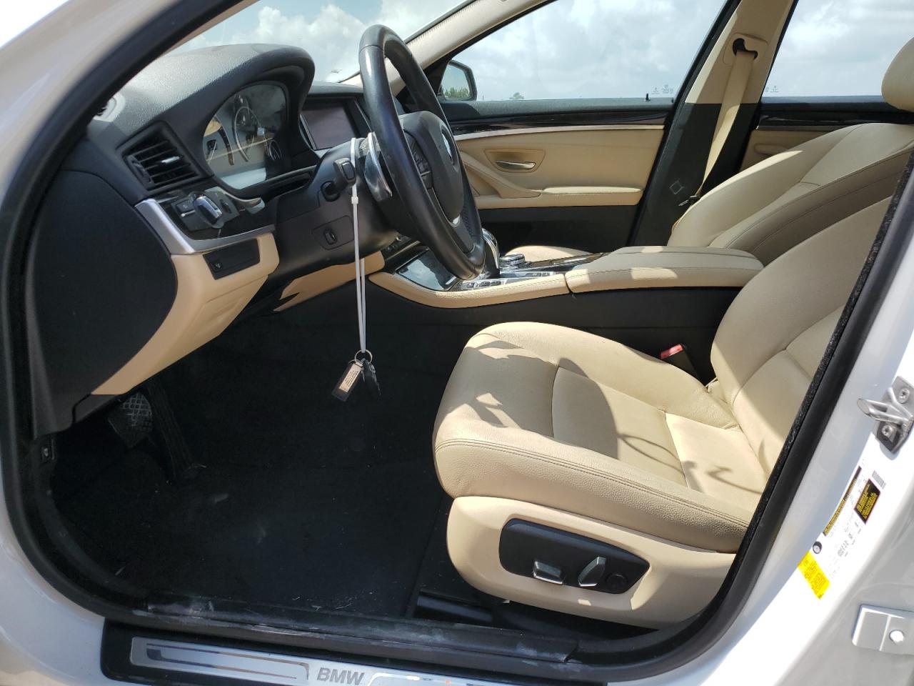 WBA5A5C57GD527413 2016 BMW 528 I