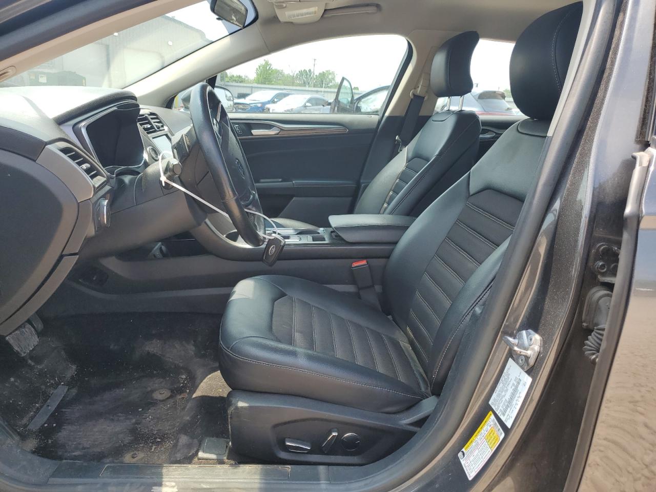 3FA6P0T93HR266503 FORD FUSION 2017