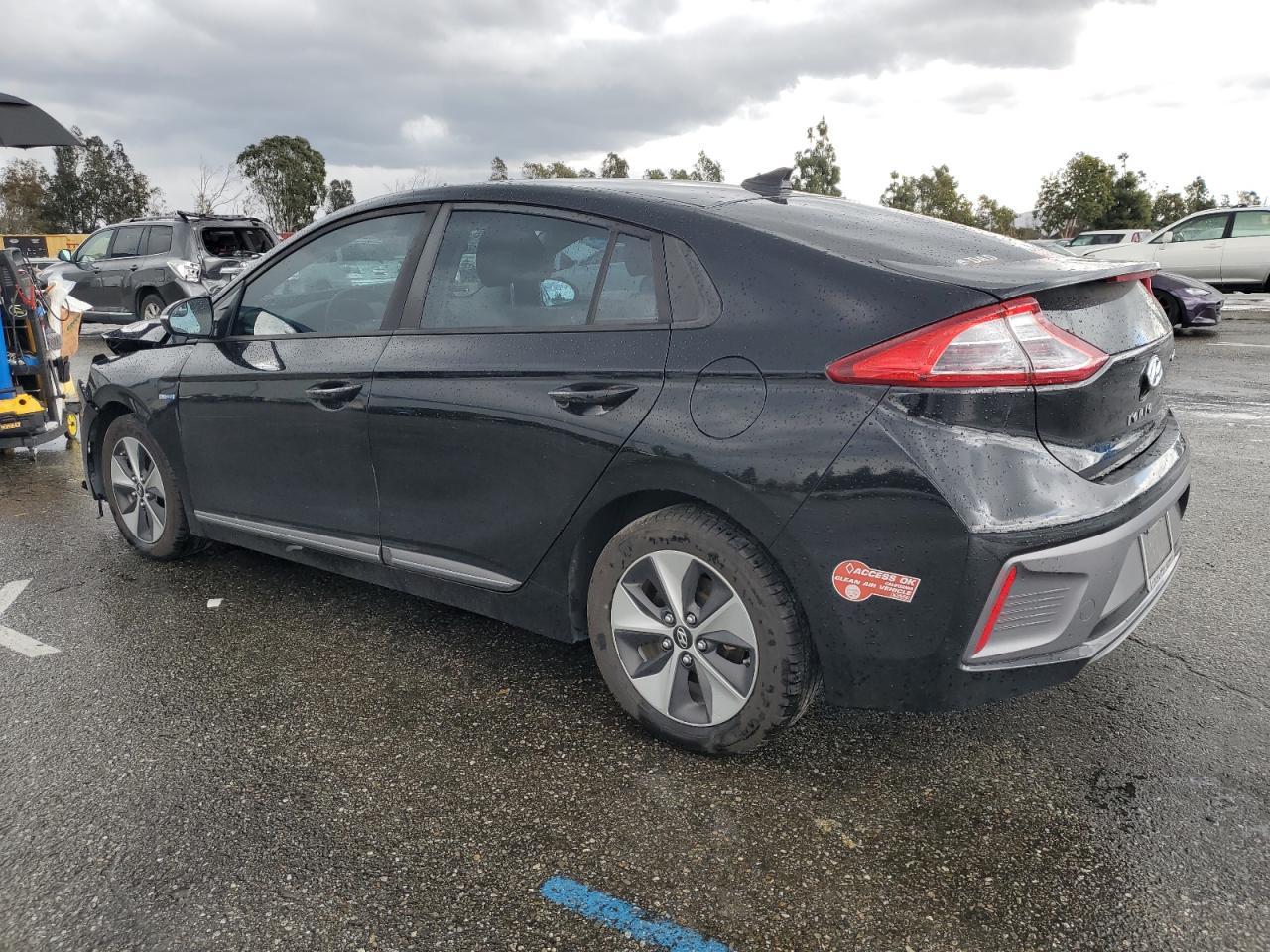 KMHC75LH9JU028926 2018 Hyundai Ioniq