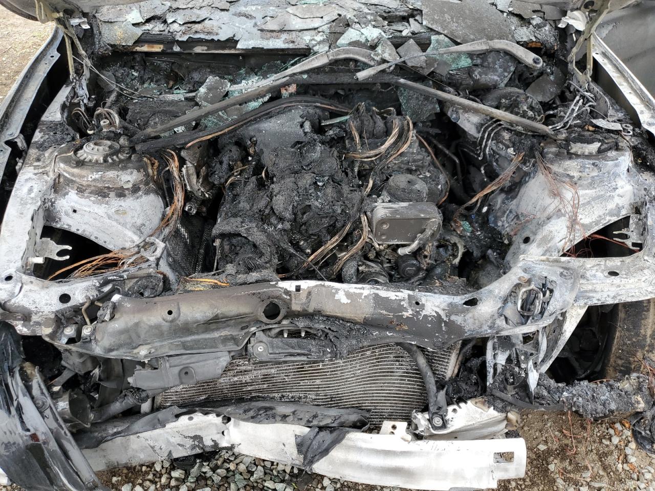 WBA3B1C56EP680924 2014 BMW 320 I