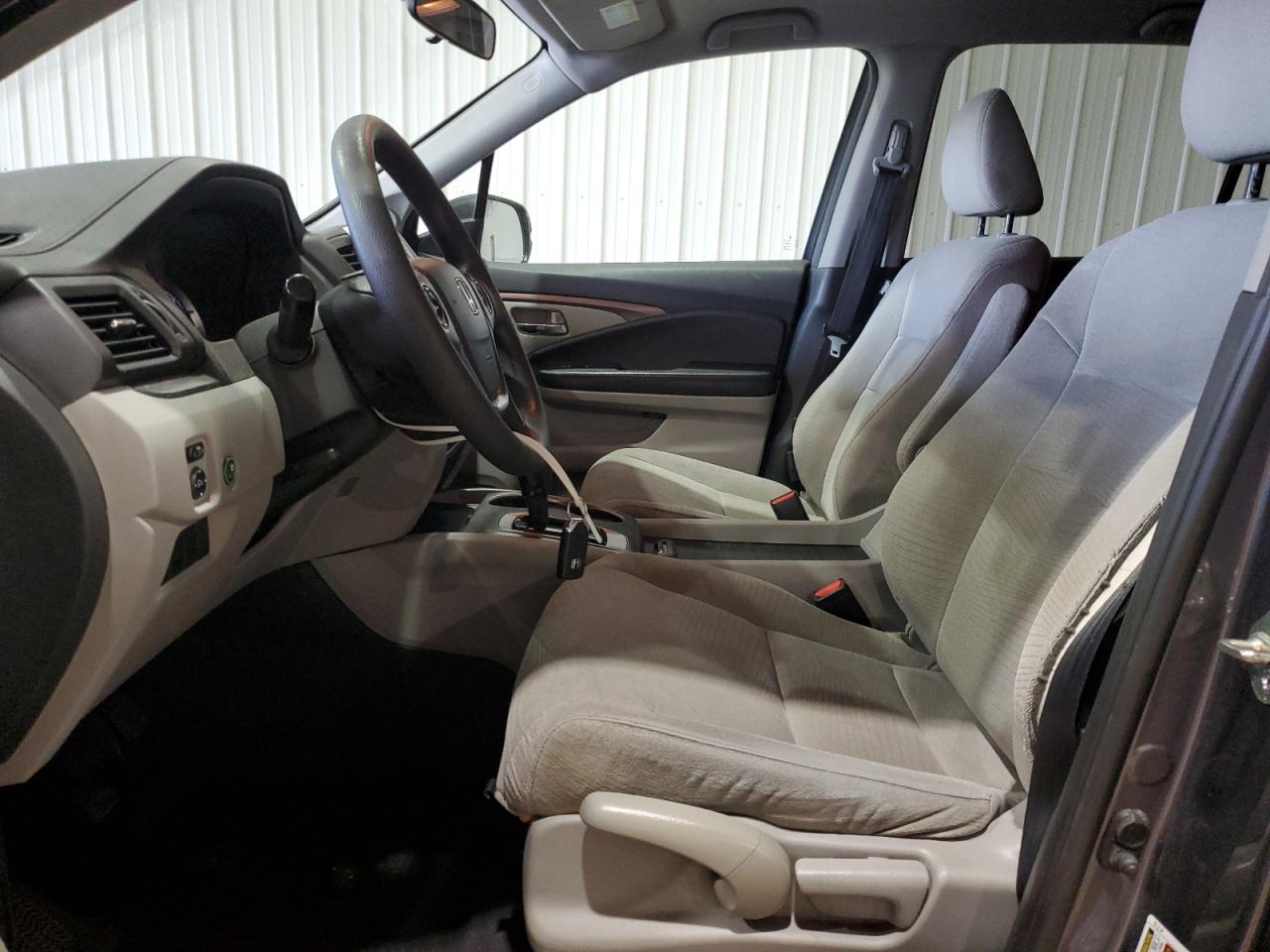 5FNYF6H12GB091432 2016 Honda Pilot Lx