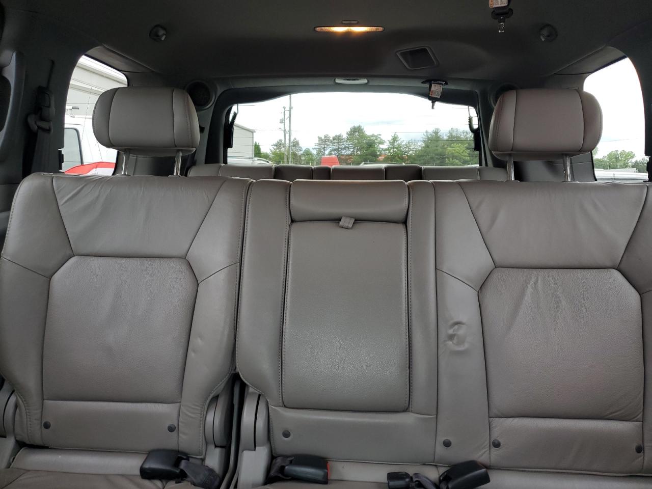 5FNYF4H99AB023338 2010 Honda Pilot Touring