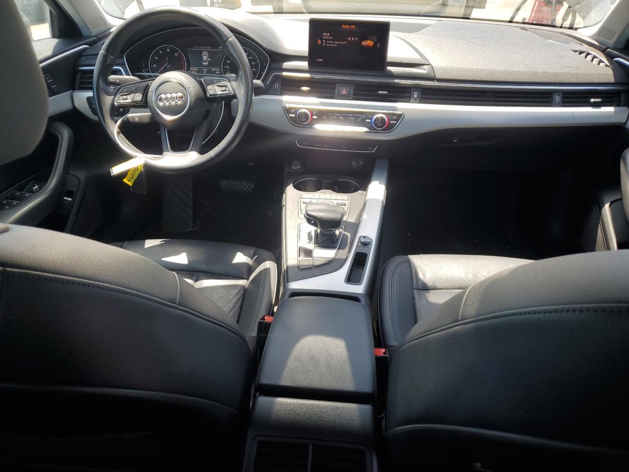 WAULMAF45HN069196 2017 Audi A4 Ultra Premium Plus