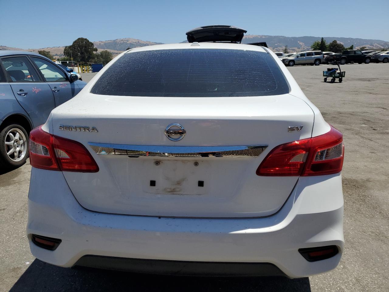 2019 Nissan Sentra S vin: 3N1AB7AP5KY322423