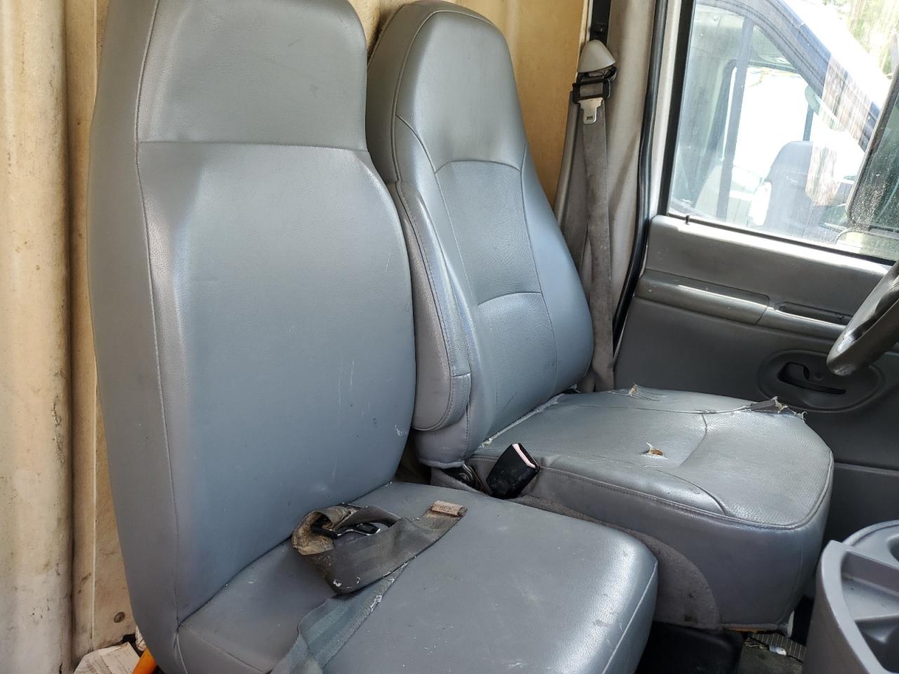 1FDXE45S37DA09386 2007 Ford Econoline E450 Super Duty Cutaway Van