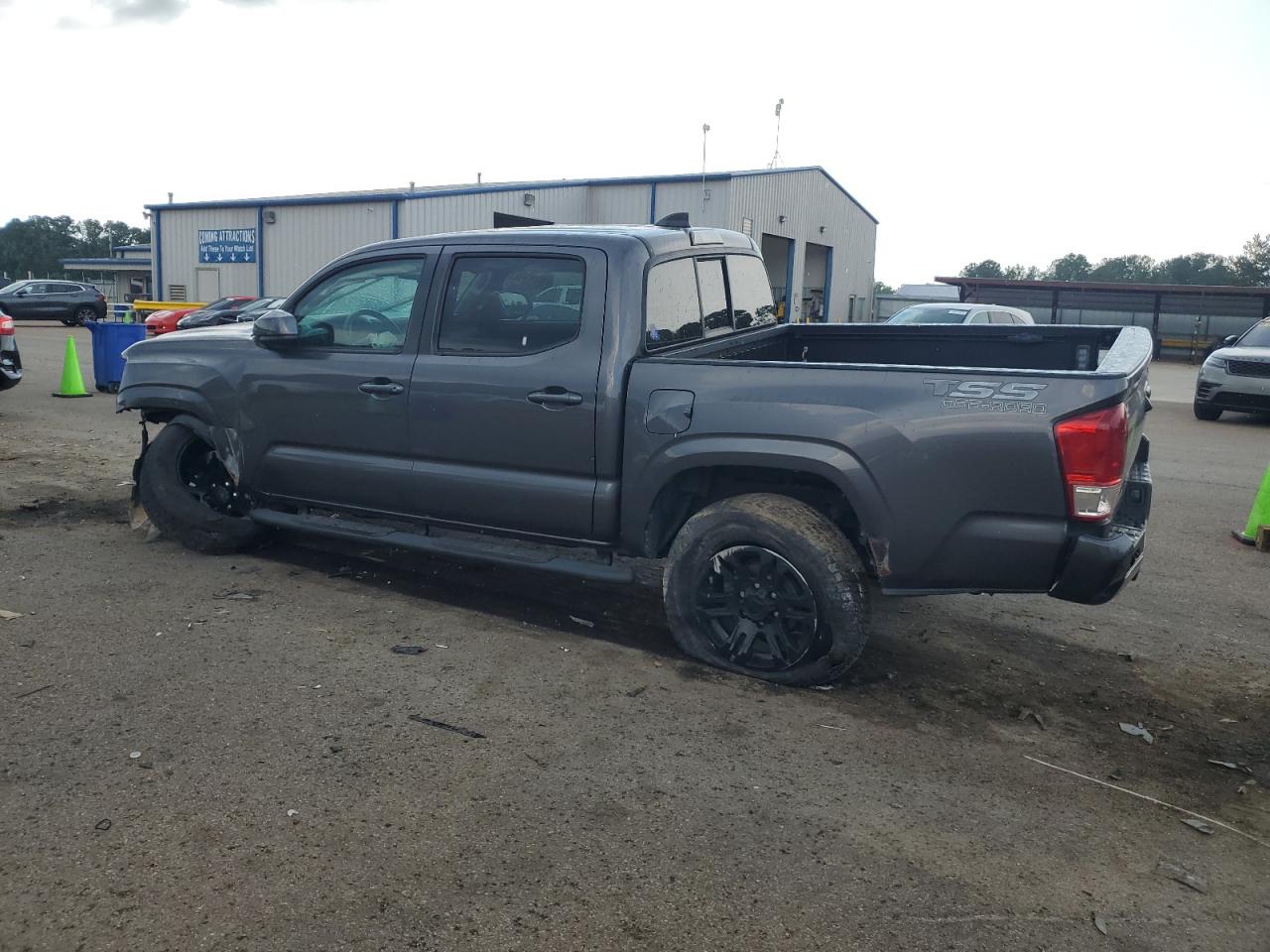 2020 Toyota Tacoma Double Cab vin: 5TFAX5GN7LX166039