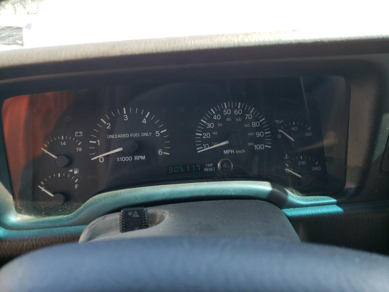 1J4FJ68S0WL285011 1998 Jeep Cherokee Sport