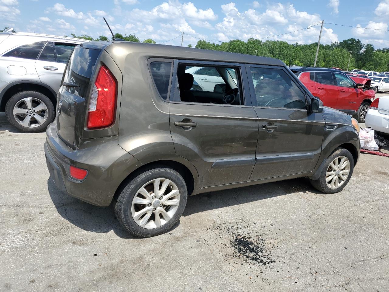 2012 Kia Soul + vin: KNDJT2A65C7360595