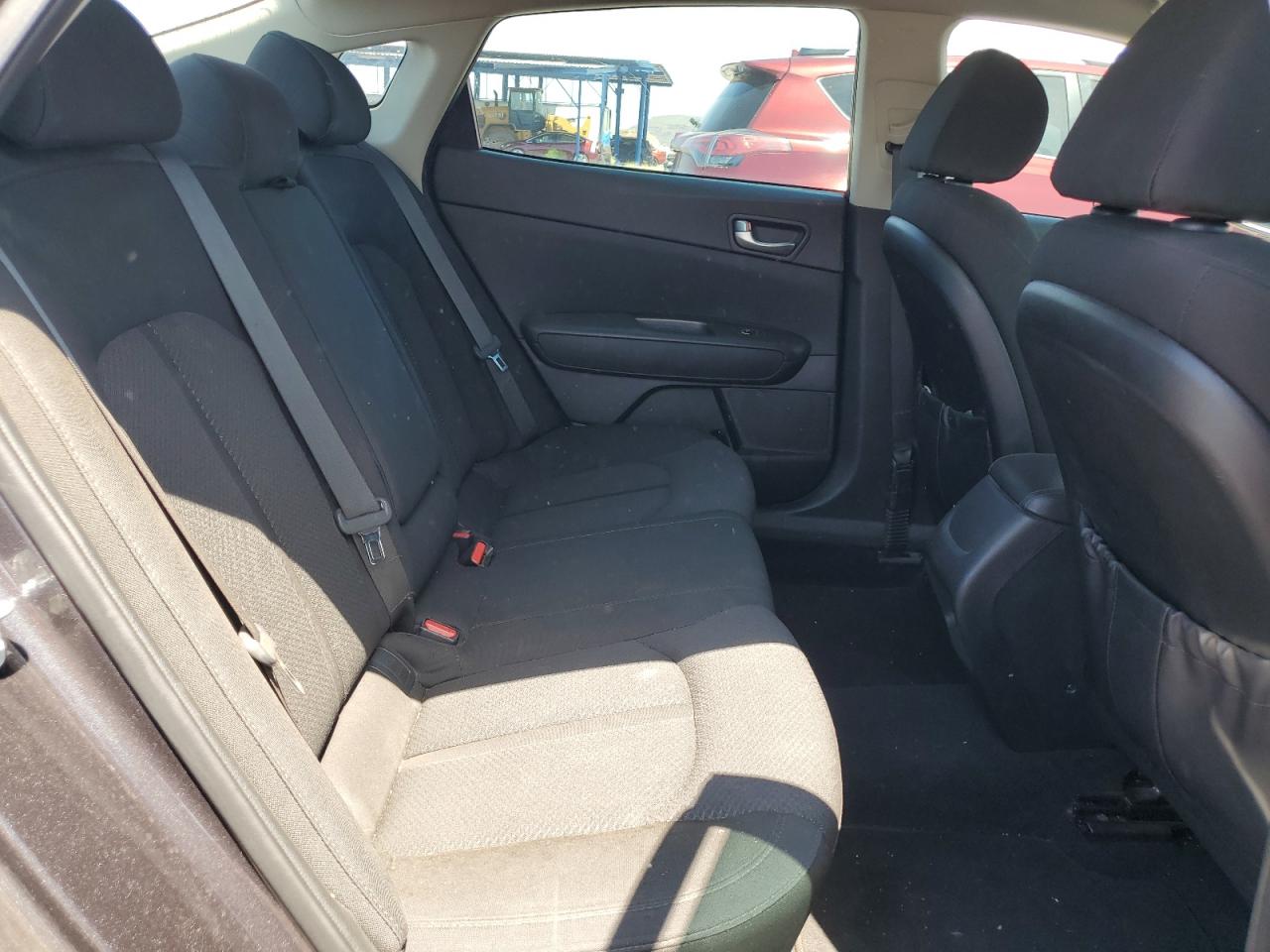 5XXGT4L33HG157230 2017 Kia Optima Lx