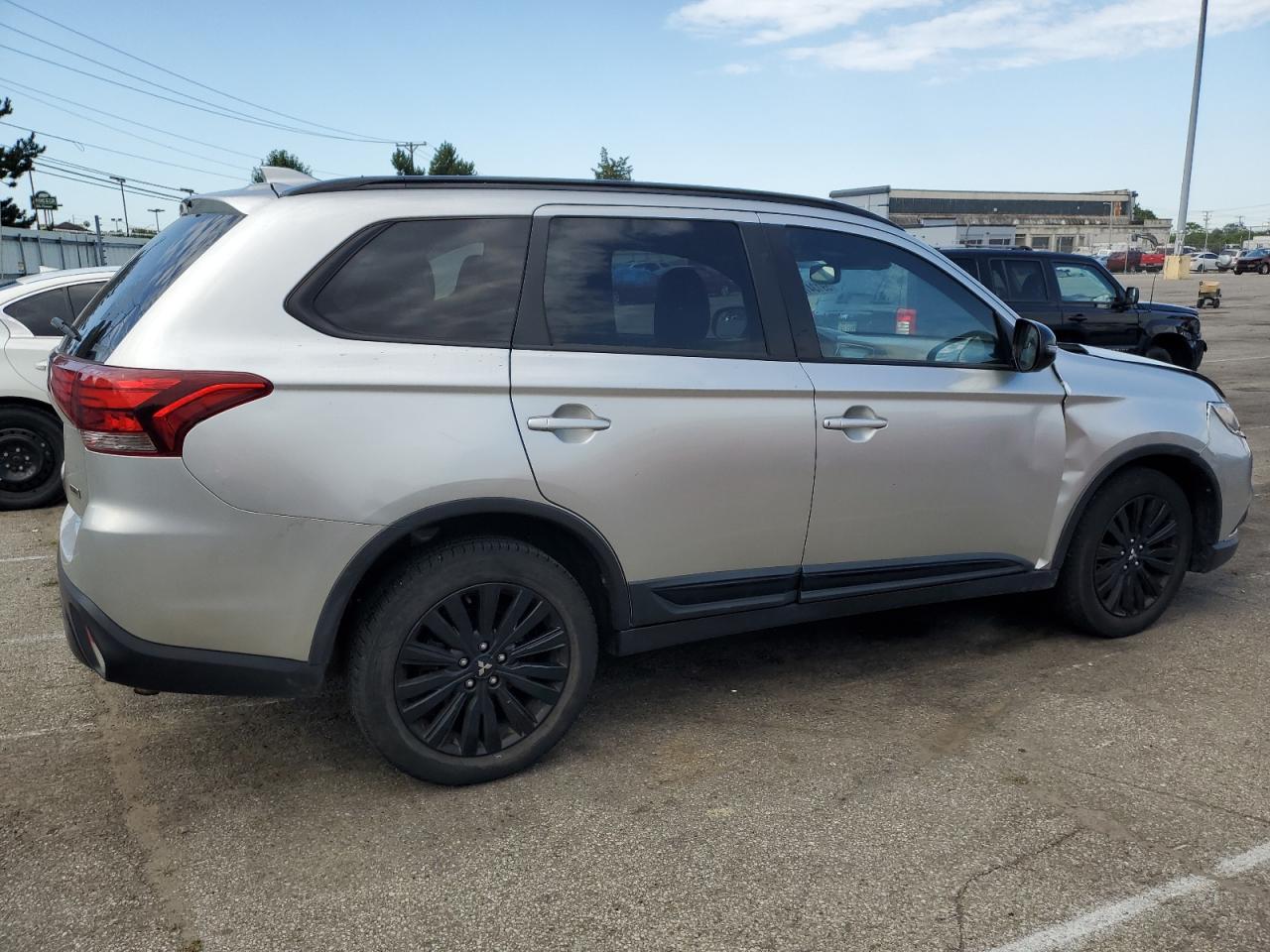 2020 Mitsubishi Outlander Se vin: JA4AZ3A30LZ028377