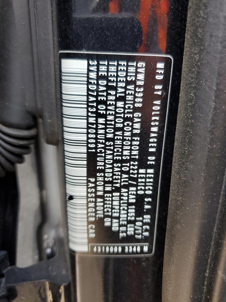 3VWFD7AT3JM708691 2018 Volkswagen Beetle S