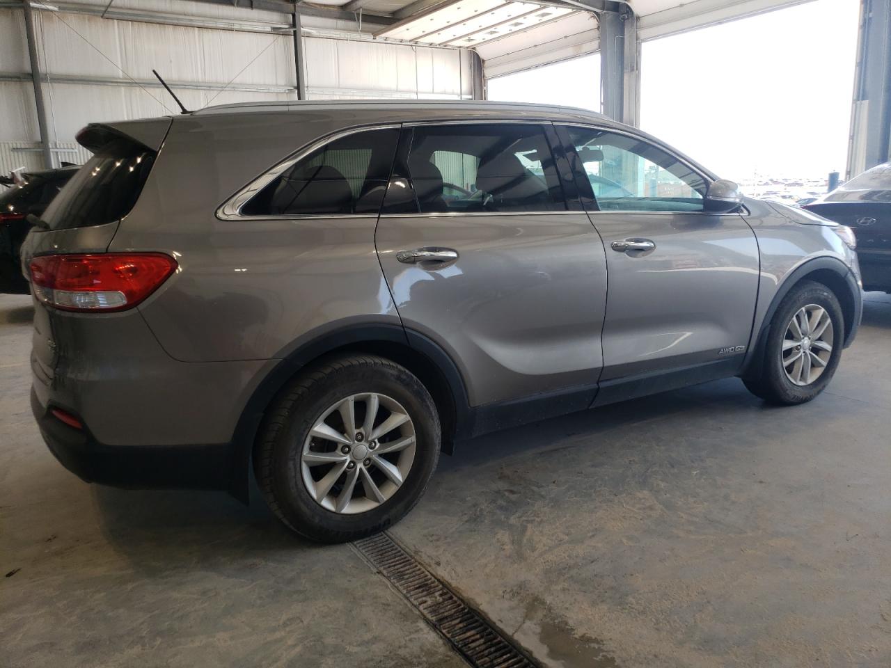 2017 Kia Sorento Lx vin: 5XYPGDA59HG229424