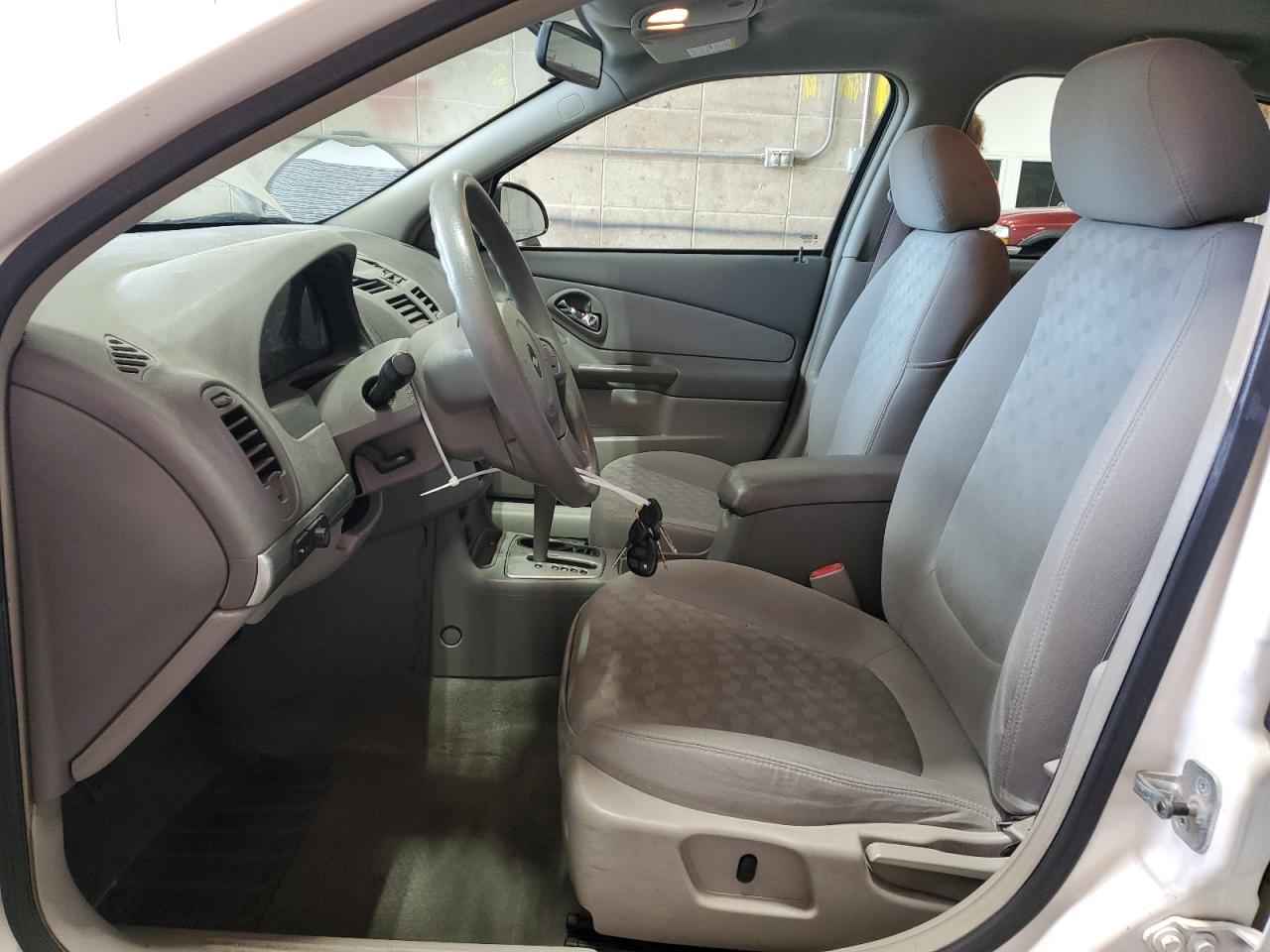 1G1ZT52855F282082 2005 Chevrolet Malibu Ls