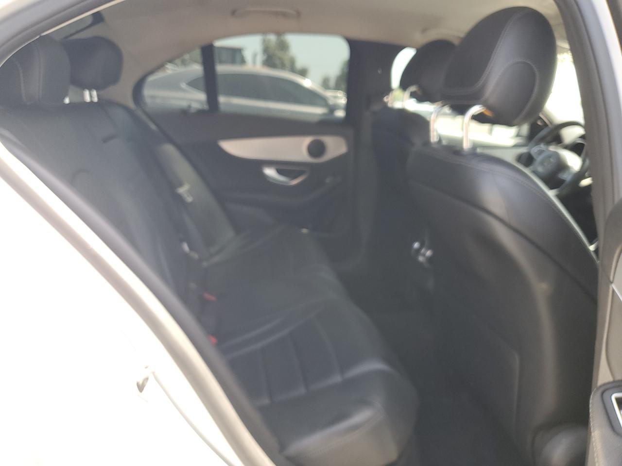 55SWF4JB9GU173235 2016 Mercedes-Benz C 300