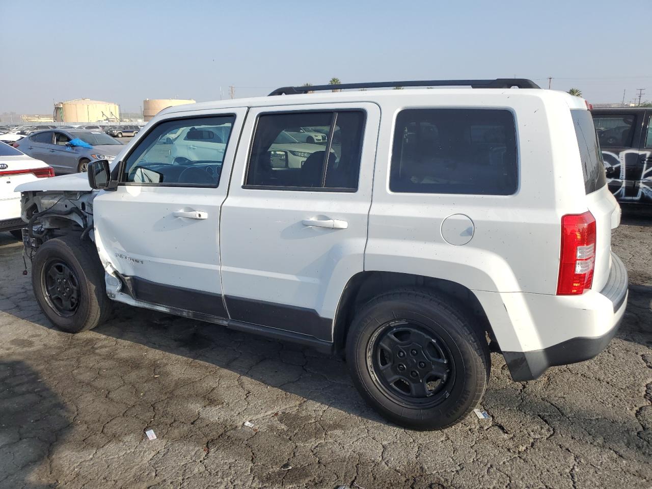 1C4NJPBB1FD191133 2015 Jeep Patriot Sport