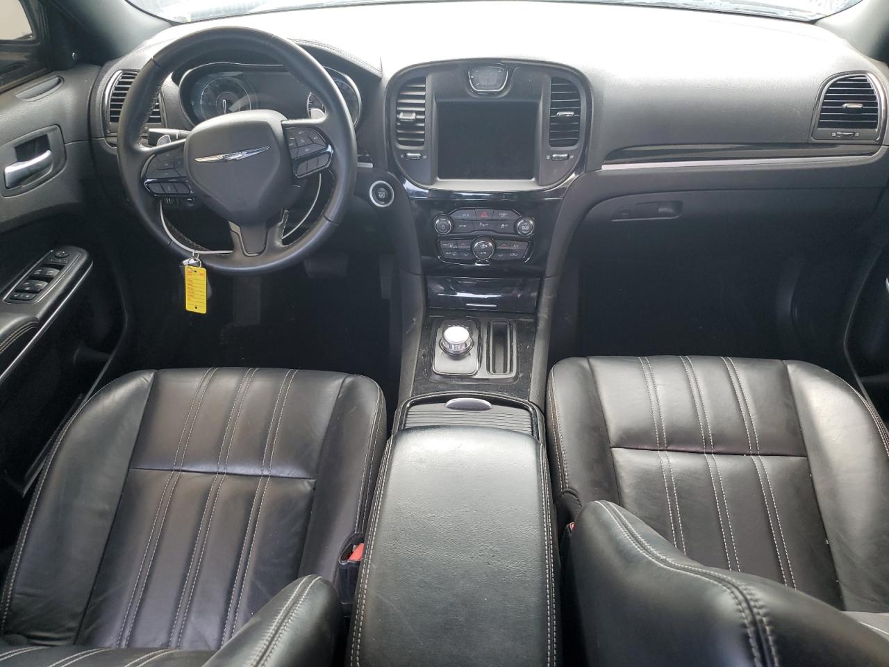 2C3CCABT2NH111867 2022 Chrysler 300 S