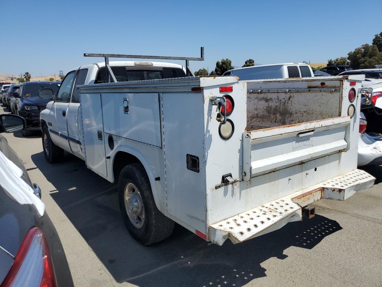 3B7KC23611G215993 2001 Dodge Ram 2500