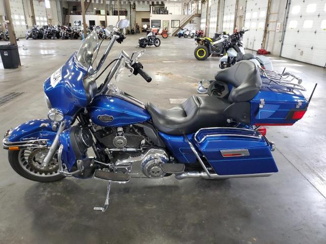 2010 HARLEY-DAVIDSON FLHTCU 1HD1FC418AB665630
