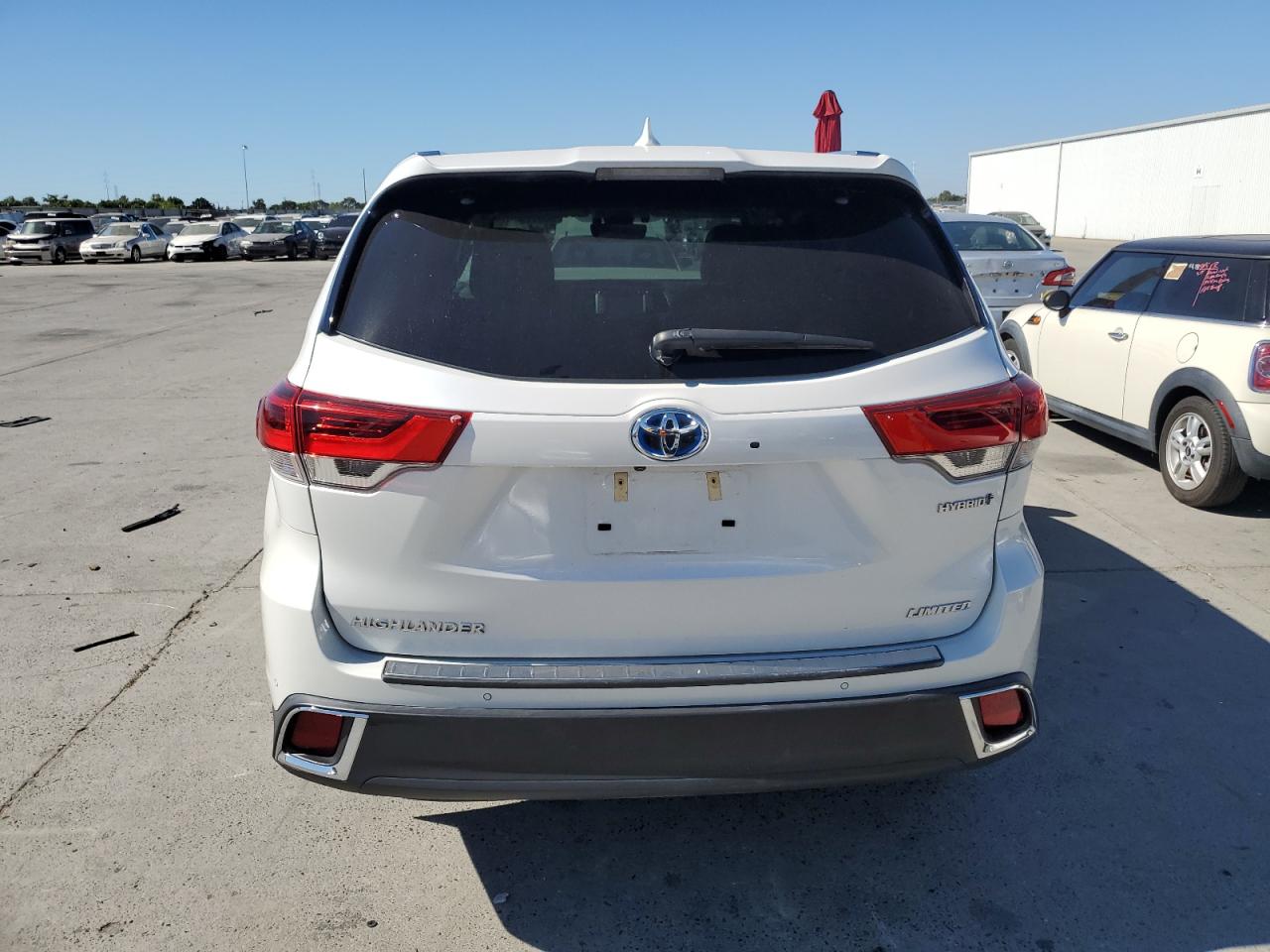 5TDDGRFH6KS058645 2019 Toyota Highlander Hybrid Limited