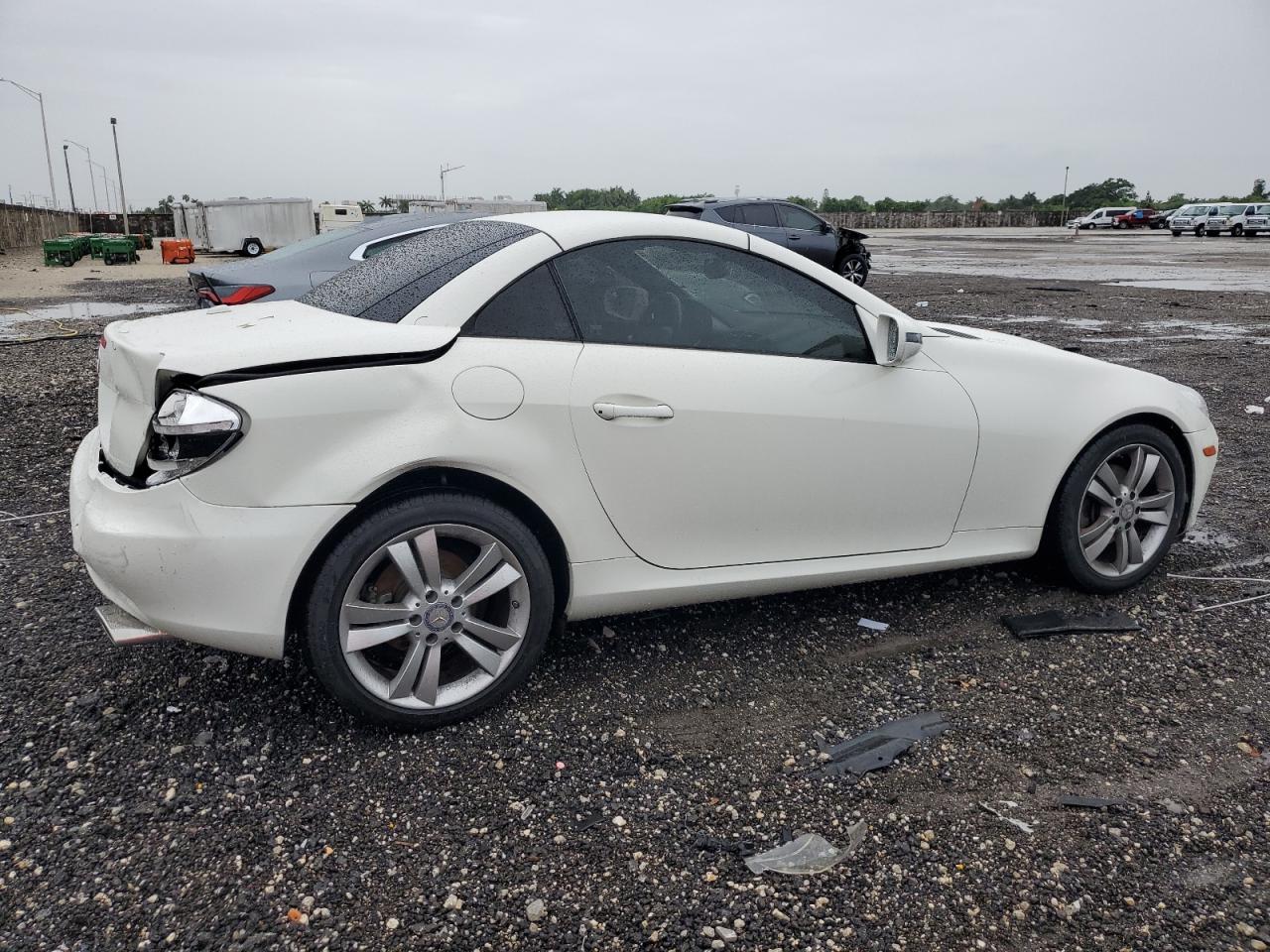 WDBWK5EAXAF228362 2010 Mercedes-Benz Slk 300