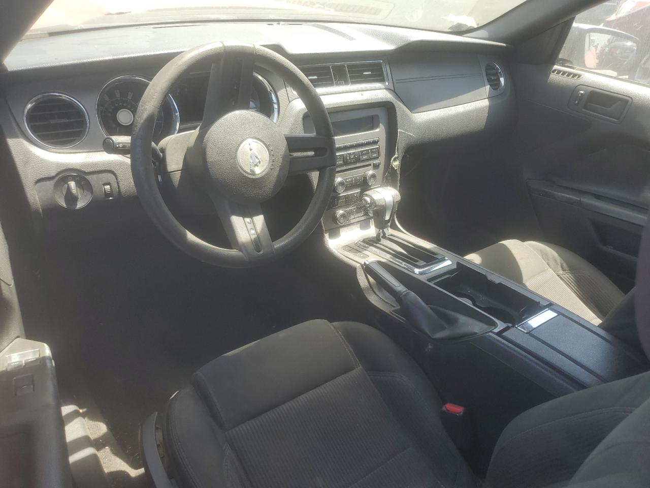 1ZVBP8EN8A5175802 2010 Ford Mustang