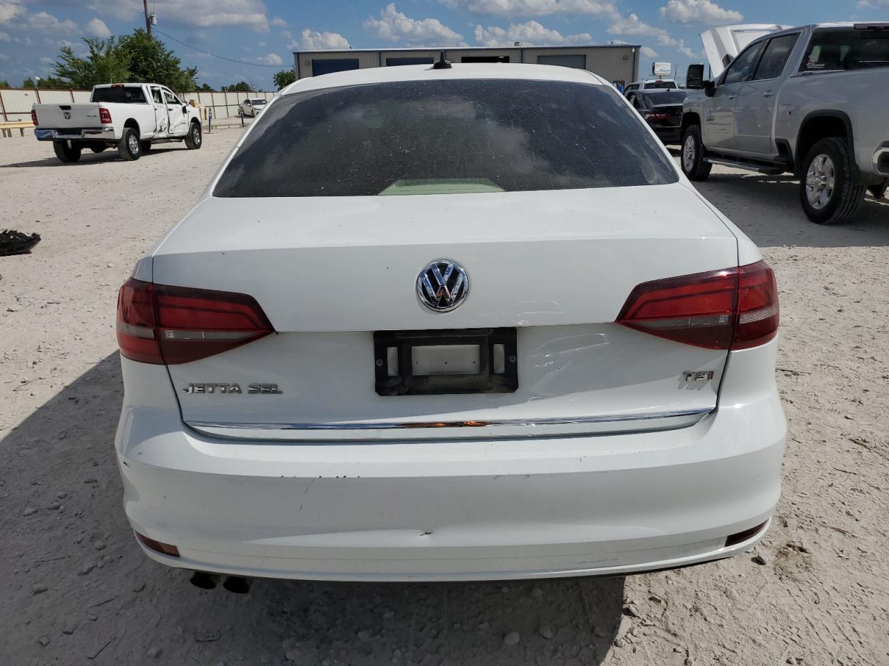 3VWL17AJ1HM265736 2017 Volkswagen Jetta Sel