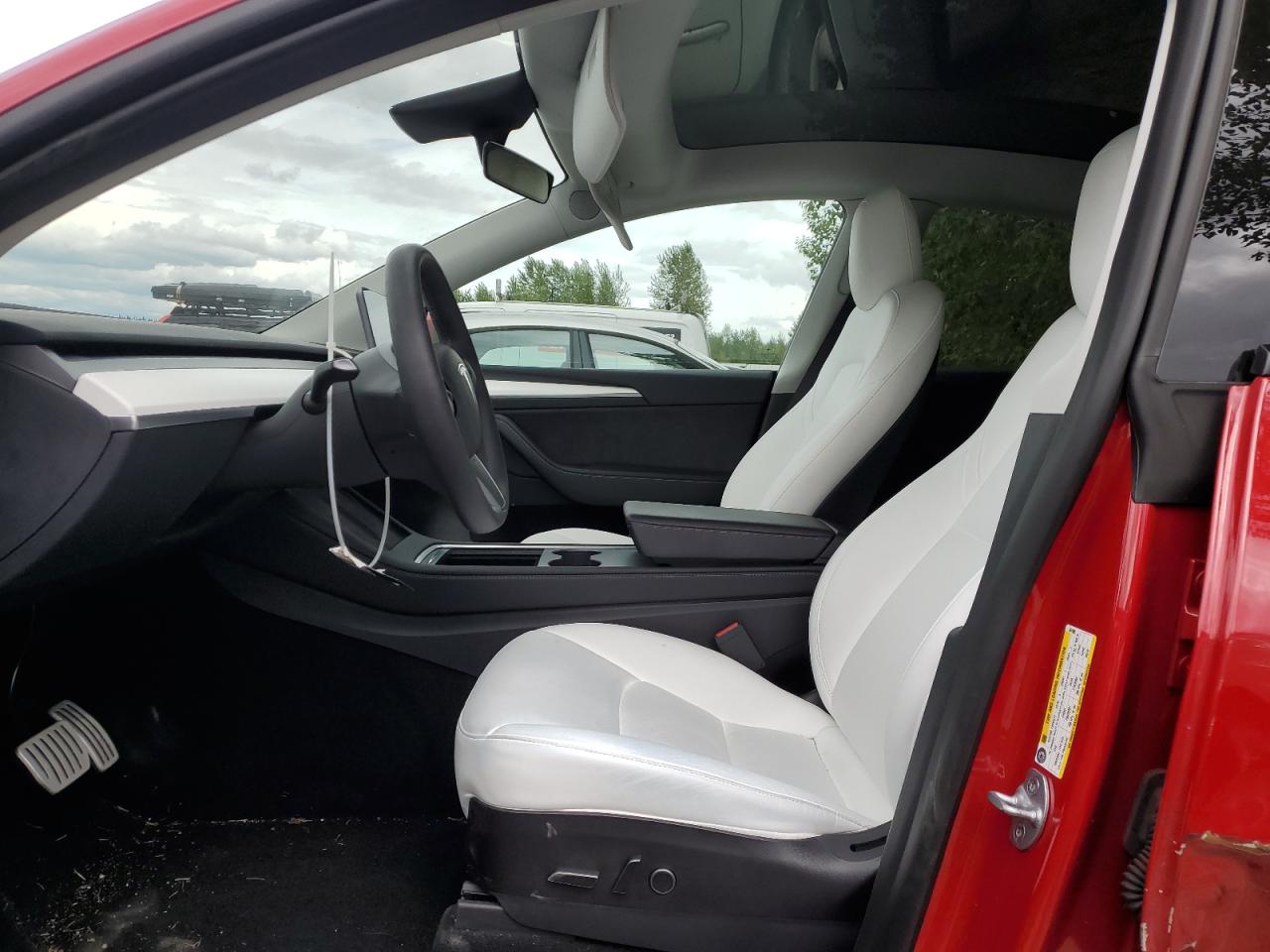 7SAYGDEF5PF661900 2023 Tesla Model Y