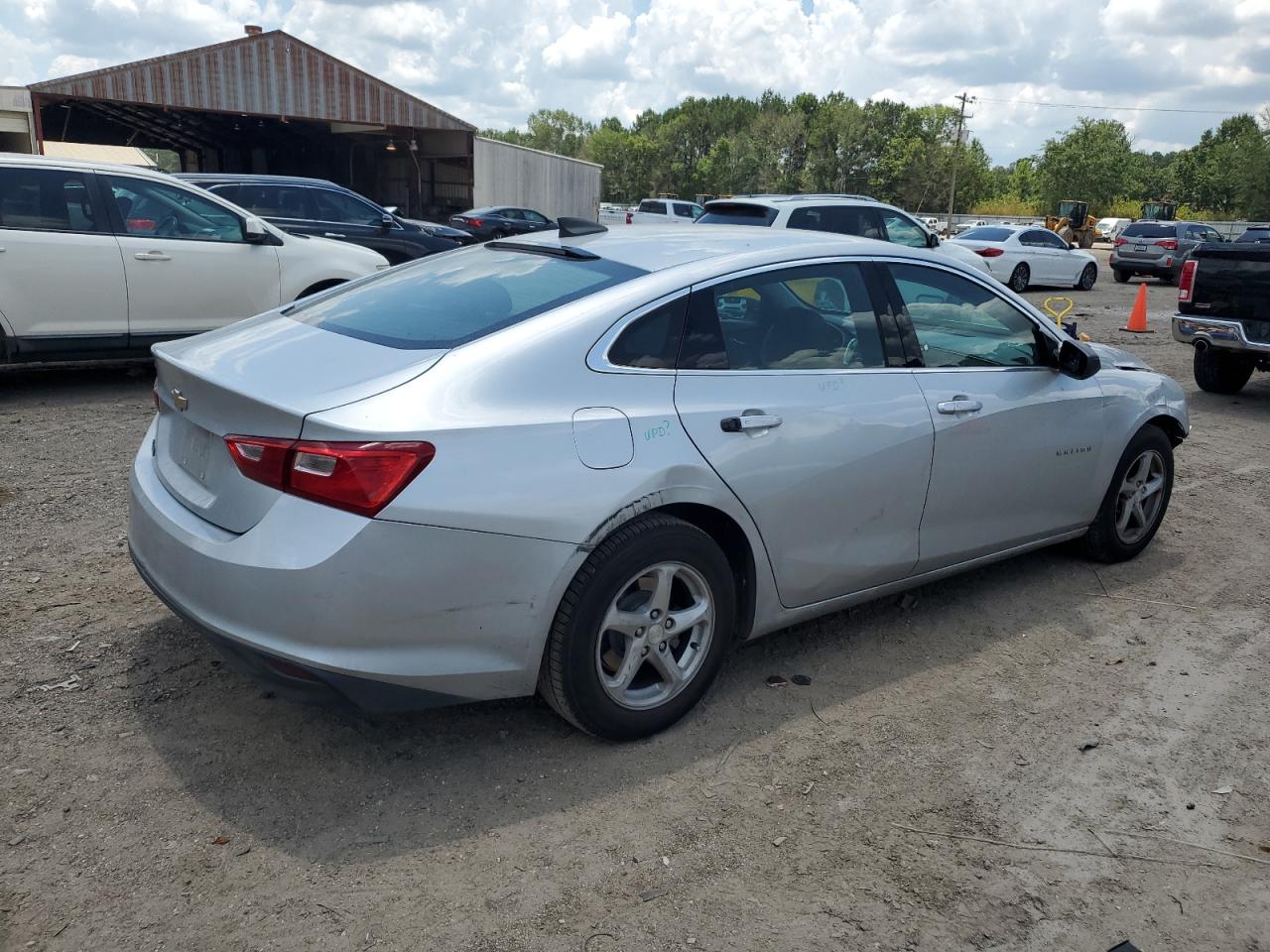 2018 Chevrolet Malibu Ls vin: 1G1ZB5ST4JF200554