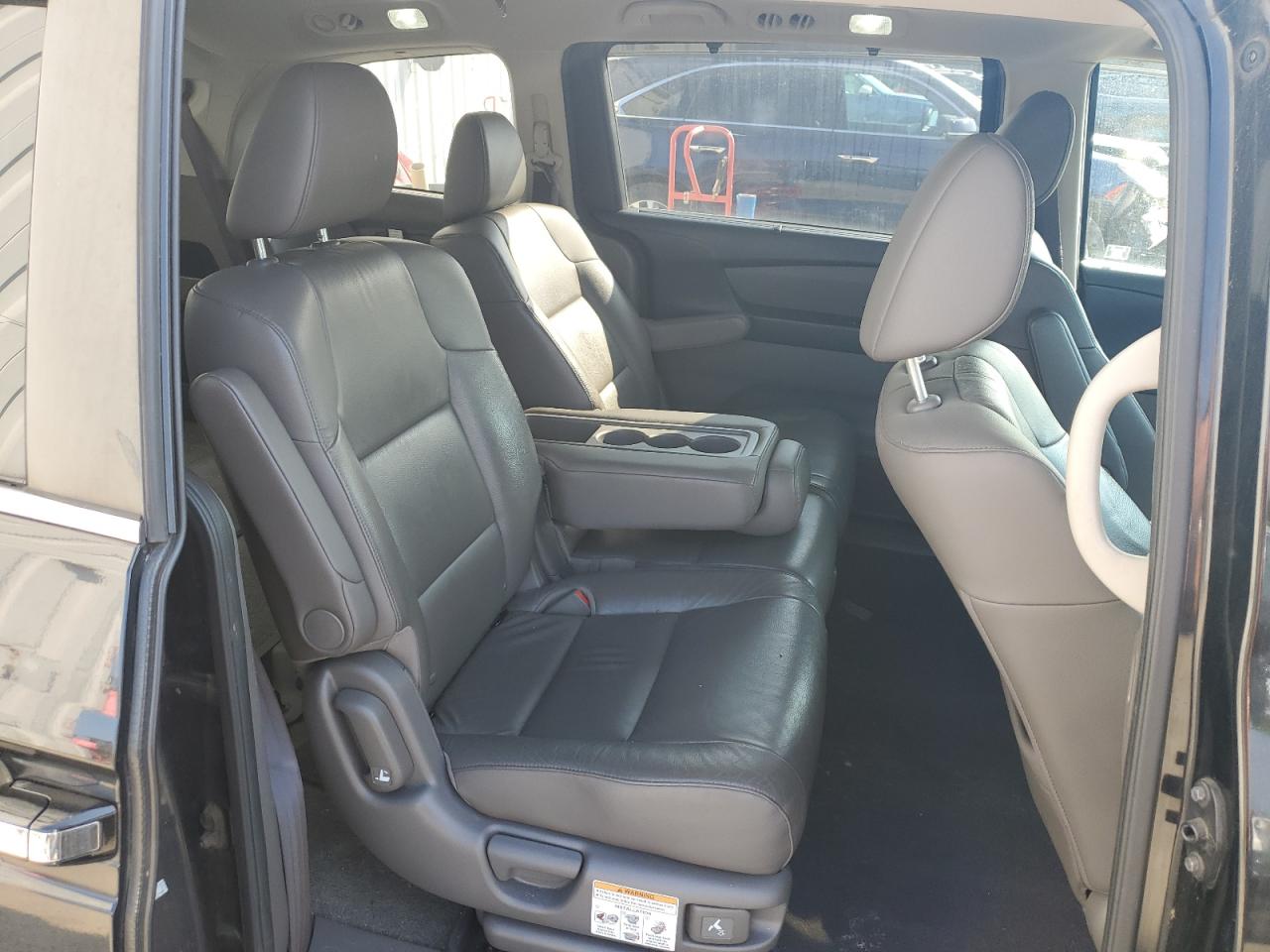 5FNRL5H66CB077952 2012 Honda Odyssey Exl