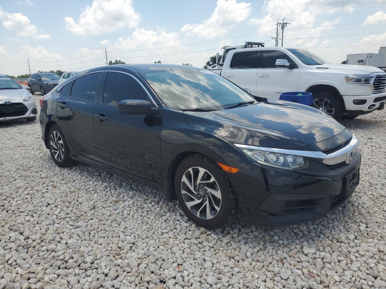 2HGFC2F79JH513893 HONDA CIVIC 2018
