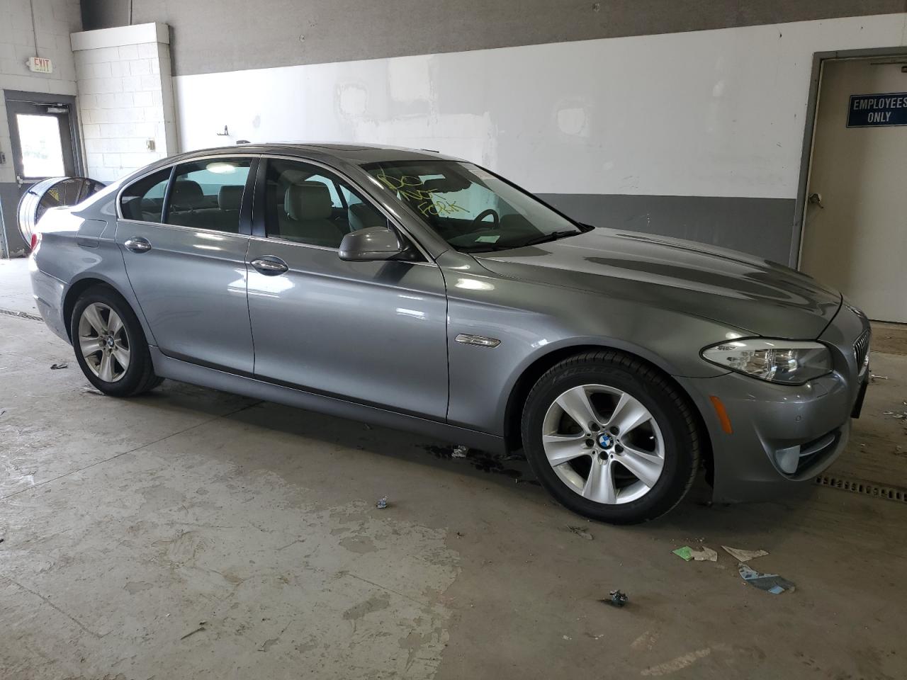 WBAXG5C53CDX01673 2012 BMW 528 I