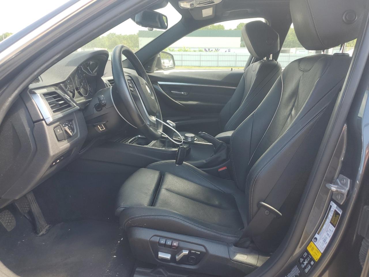 WBA8B7G59GNT70591 2016 BMW 340 Xi