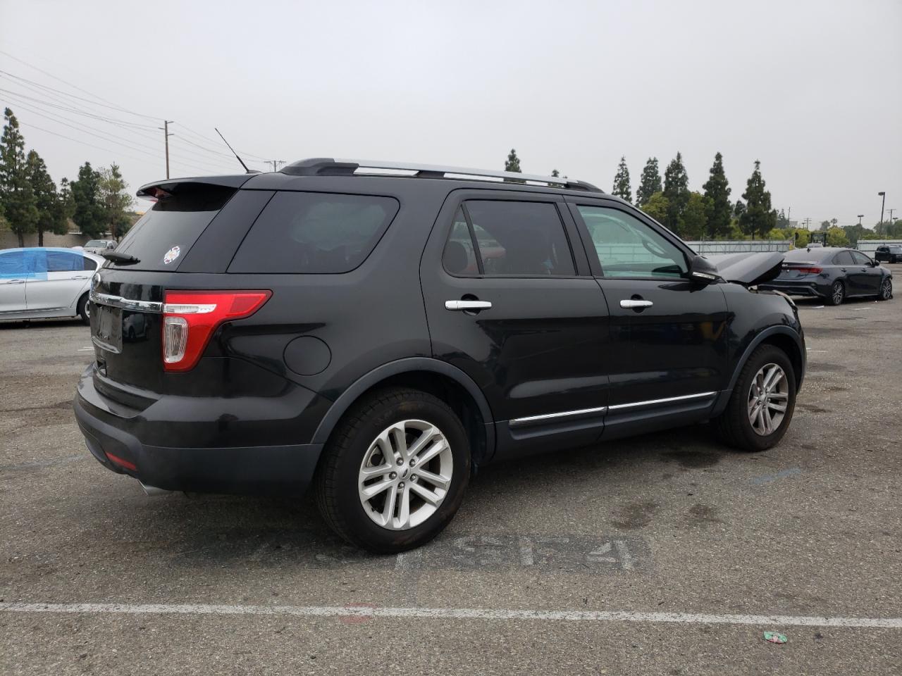 2015 Ford Explorer Xlt vin: 1FM5K7D86FGB40655