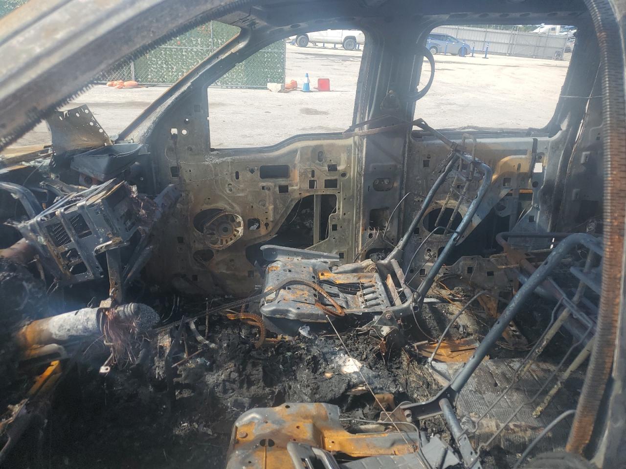 1FTPW12565FB72095 2005 Ford F150 Supercrew