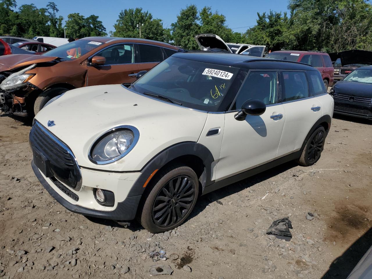 WMWLN5C33H2E33703 2017 Mini Cooper Clubman