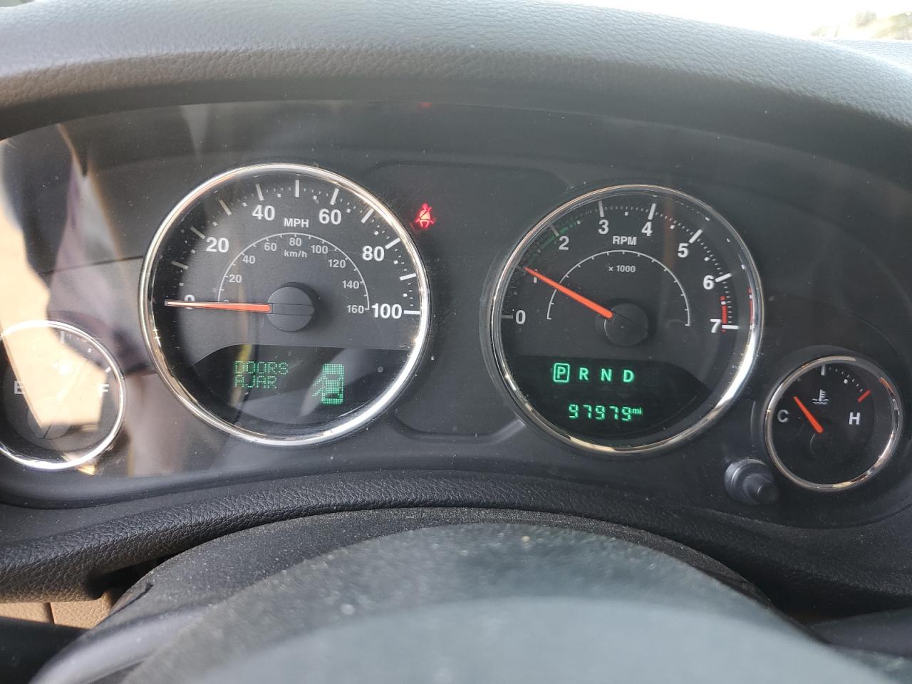 1C4HJWEG7GL247260 2016 Jeep Wrangler Unlimited Sahara