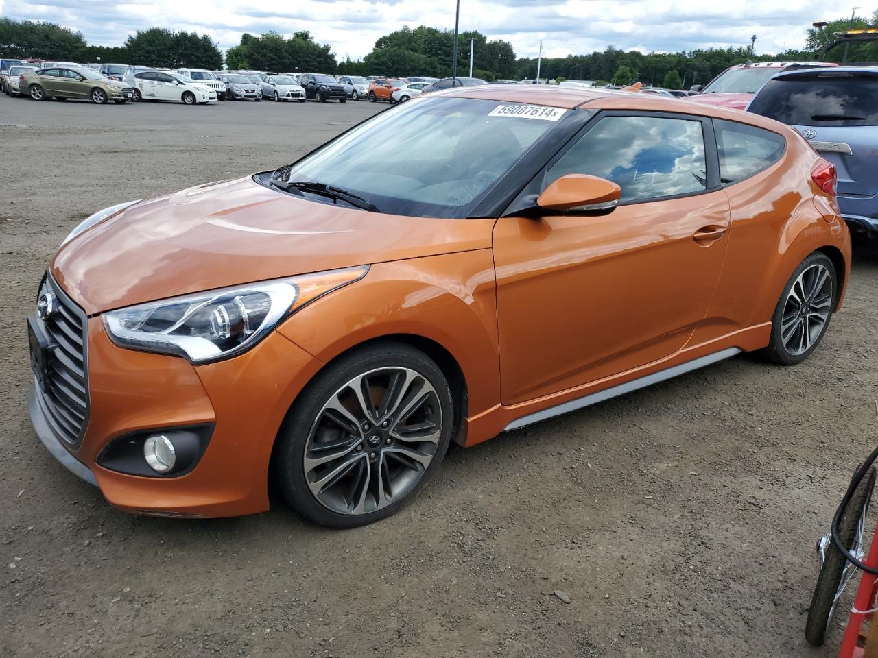 KMHTC6AE1GU266305 2016 Hyundai Veloster Turbo