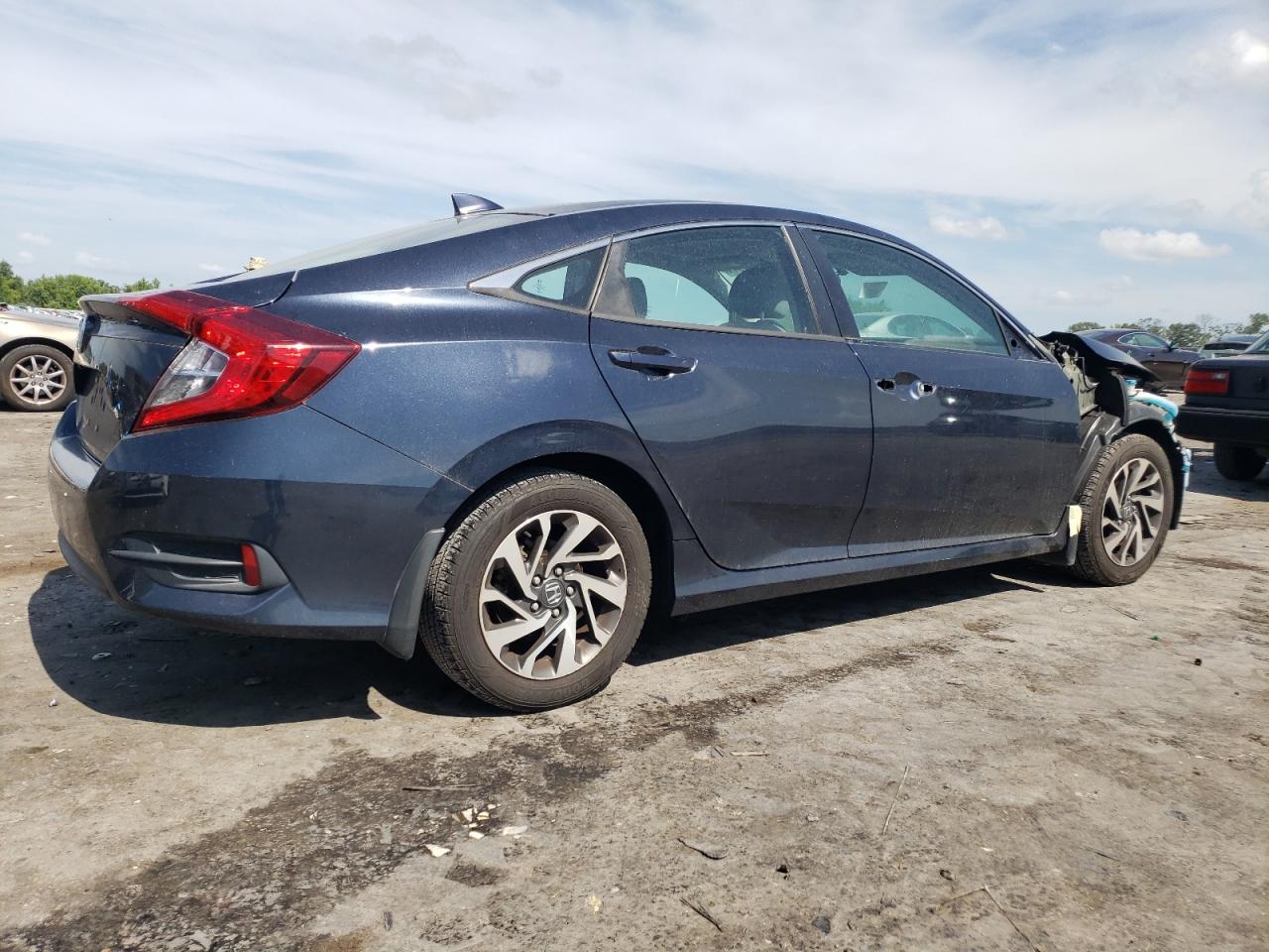 19XFC2F7XHE225479 2017 Honda Civic Ex 19XFC2F7XHE225479 2017 Honda Civic Ex