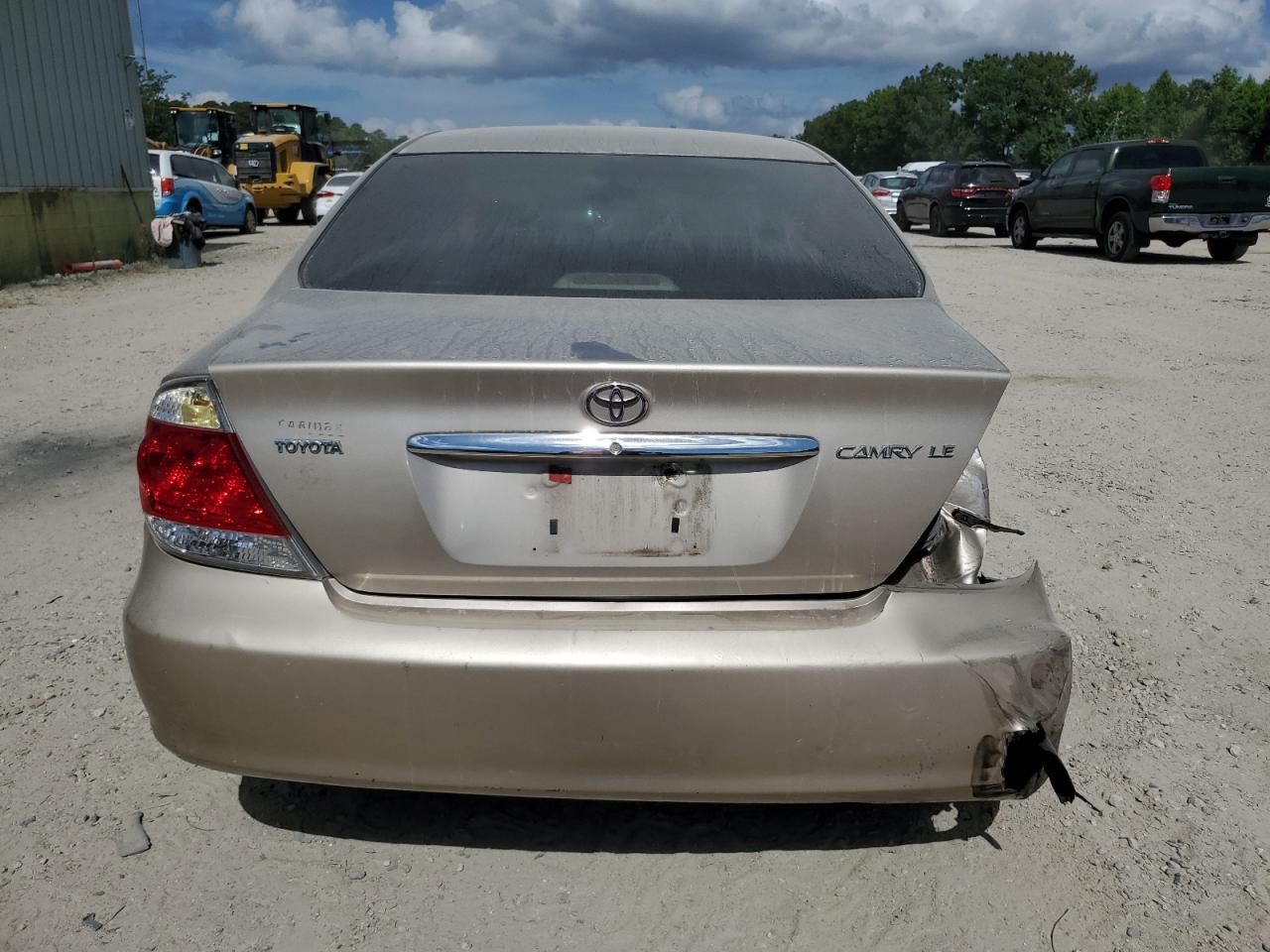 Toyota Camry le 2005