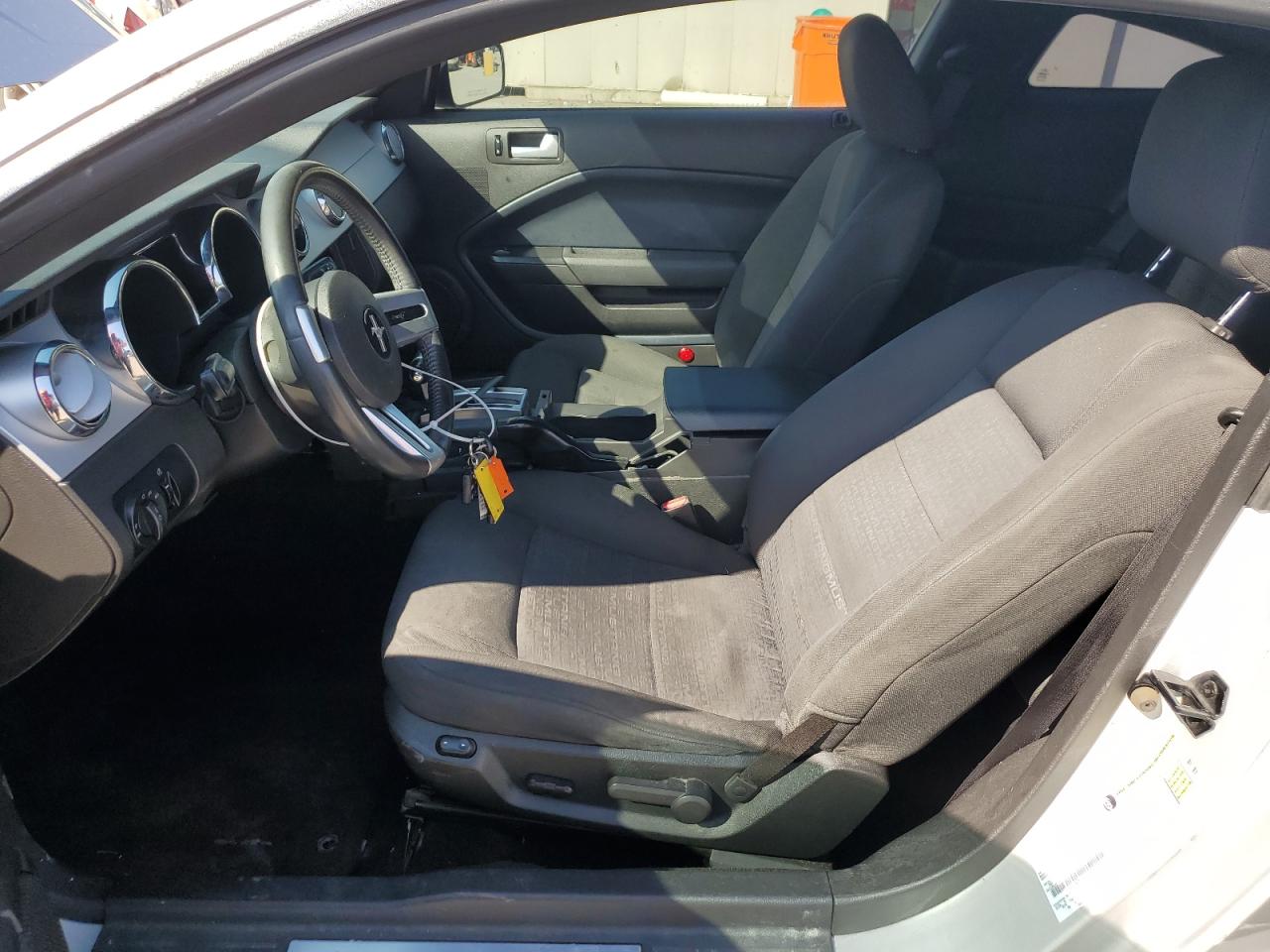 1ZVFT80N165176821 2006 Ford Mustang