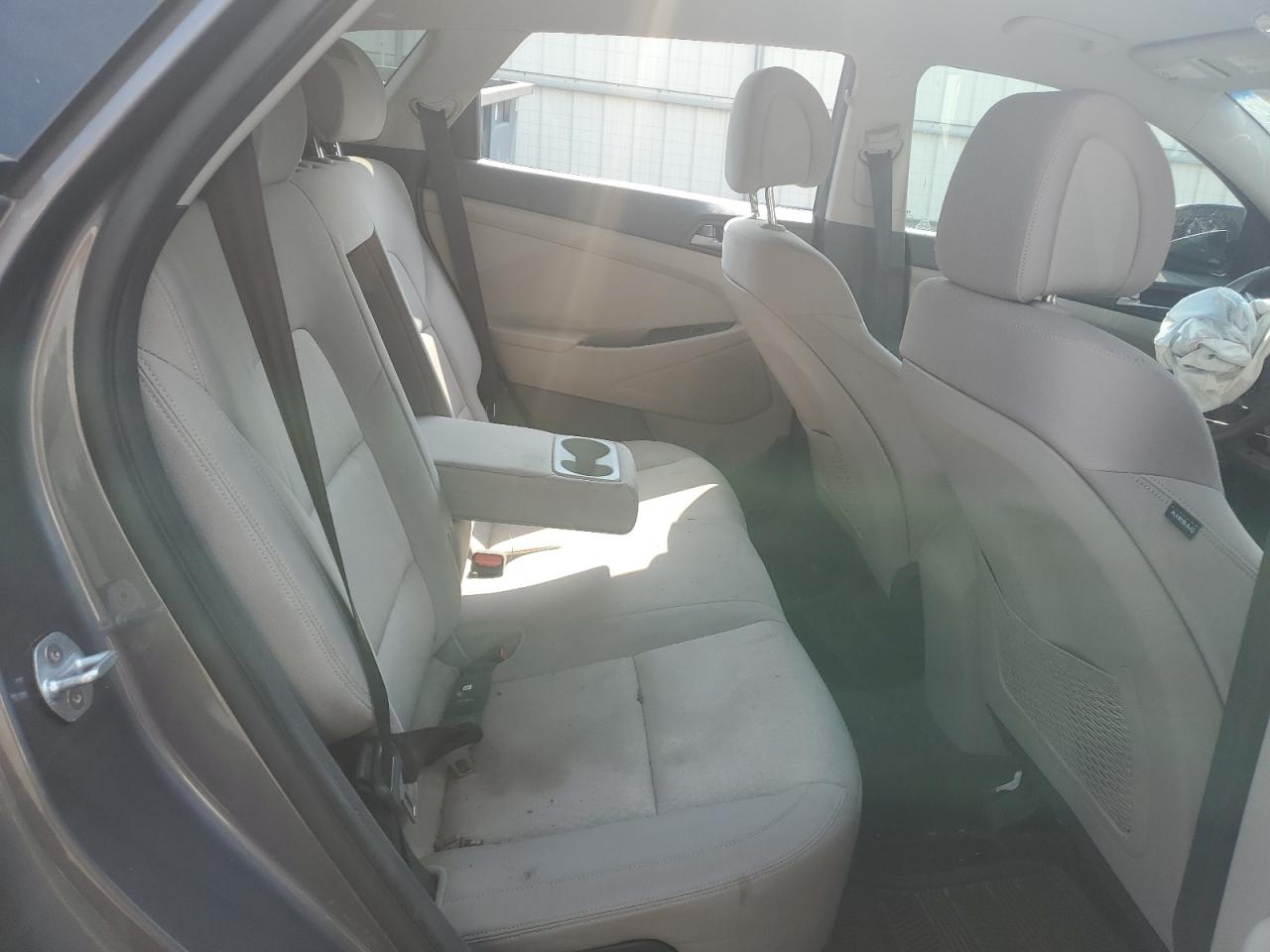 KM8J3CA42GU127104 2016 Hyundai Tucson Limited