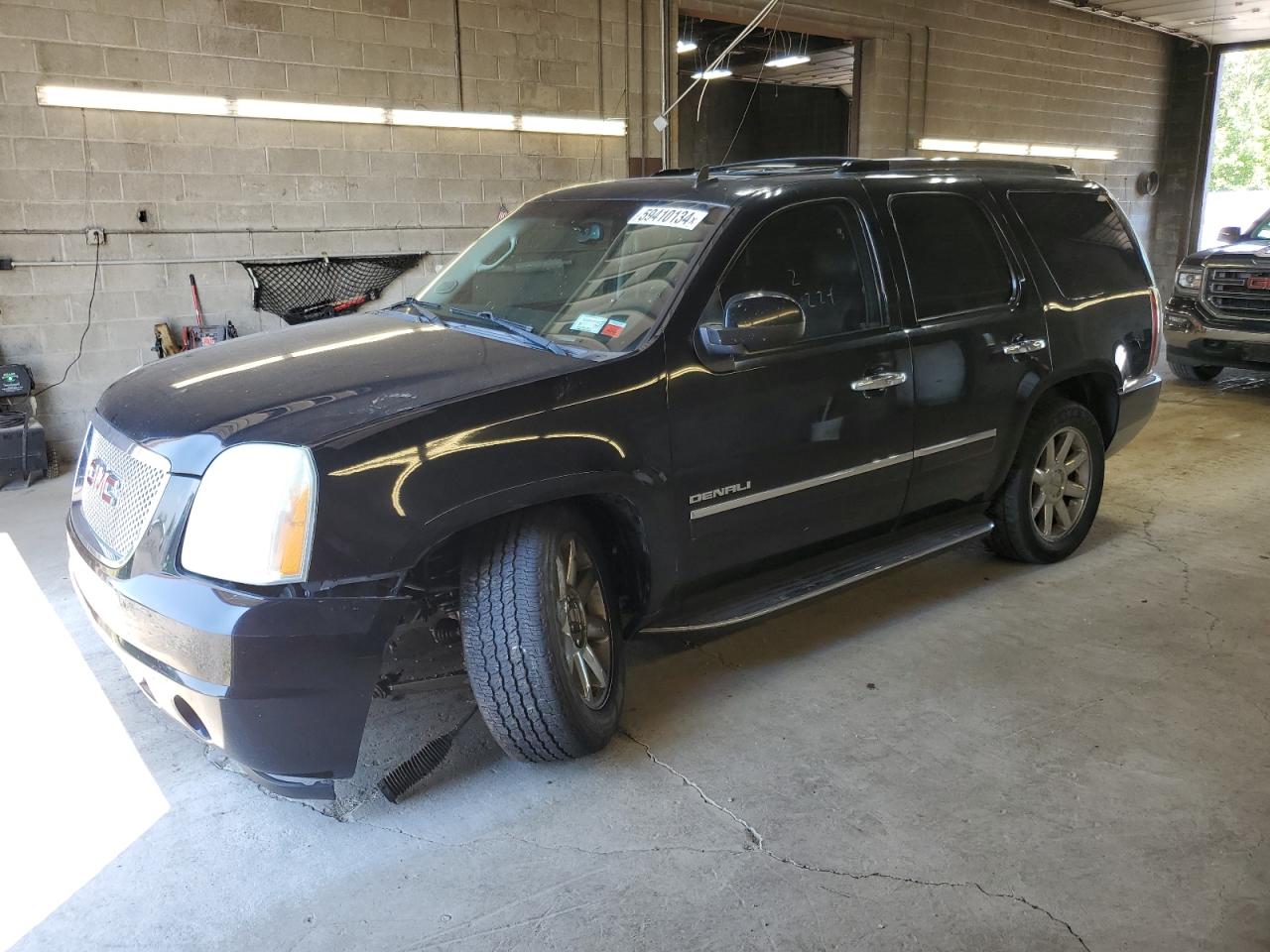 1GKUKEEF2AR108000 2010 GMC Yukon Denali