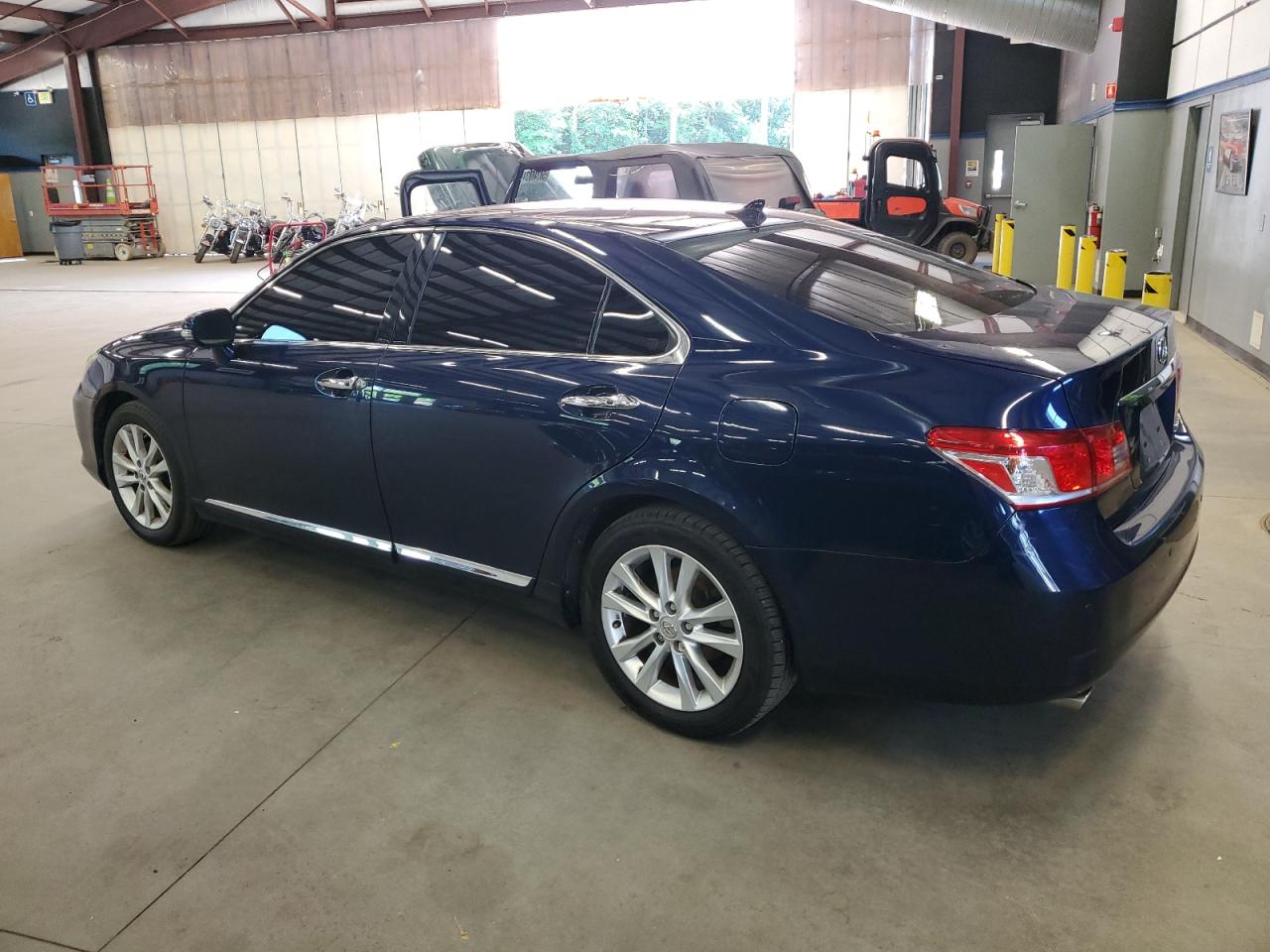 JTHBK1EG0B2436934 2011 Lexus Es 350