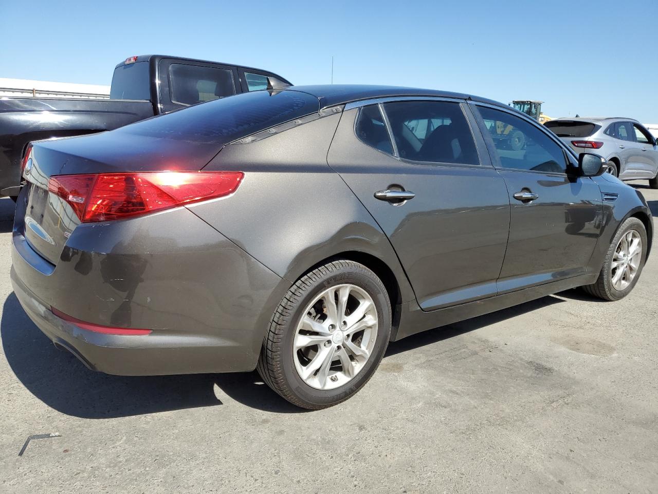 5XXGM4A76DG213755 2013 Kia Optima Lx