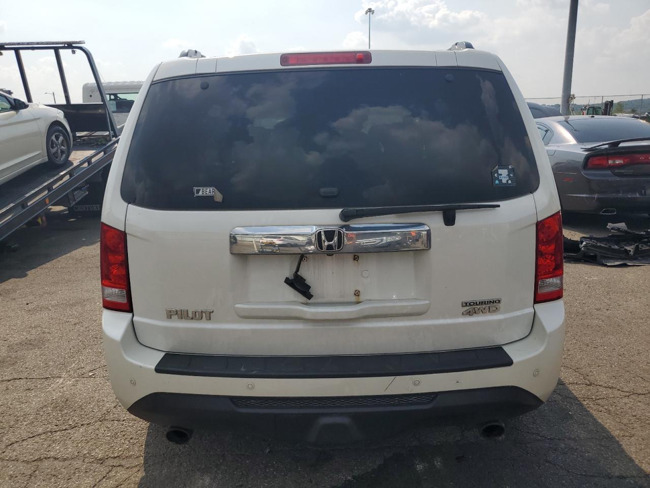 5FNYF4H93CB051381 2012 Honda Pilot Touring