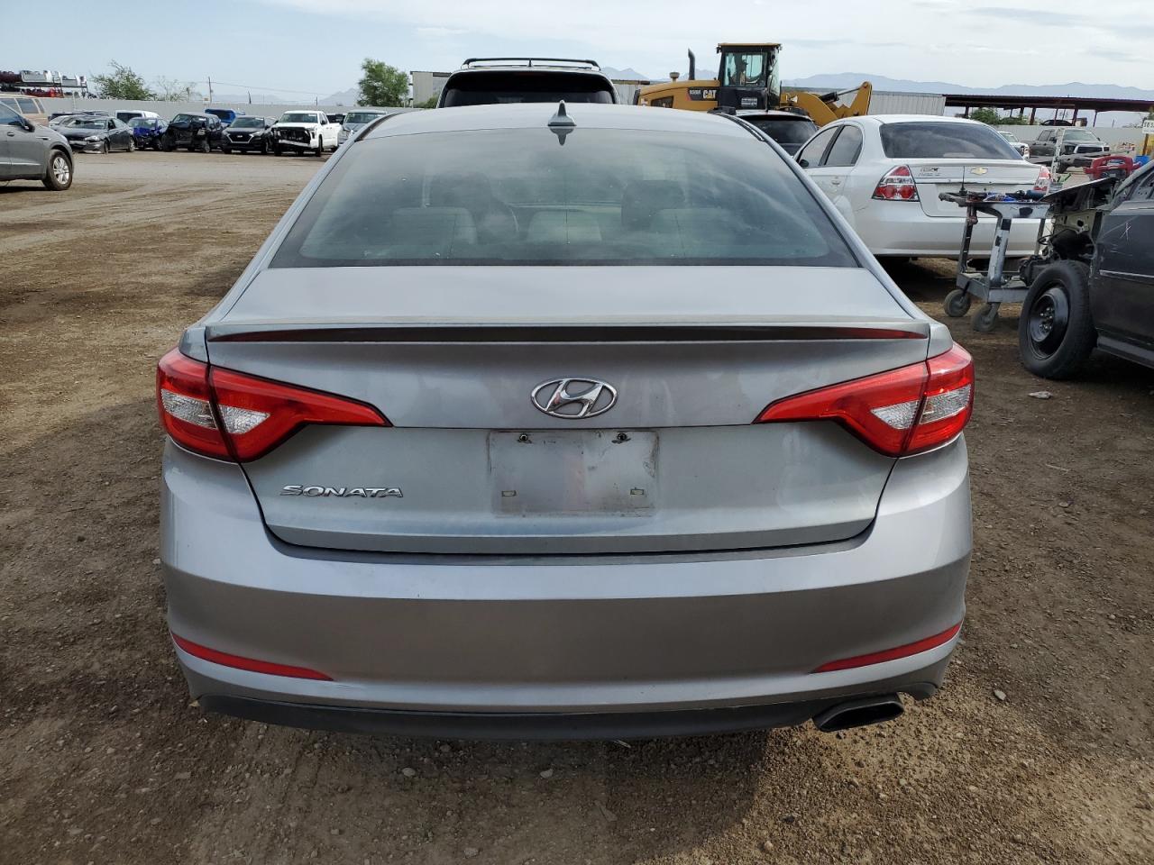 5NPE24AF4FH185496 2015 Hyundai Sonata Se