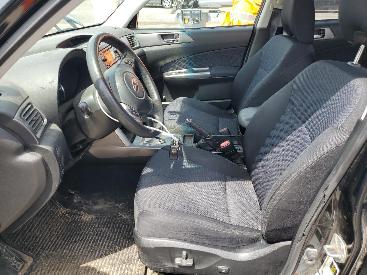 JF2SHBDC1BH741586 2011 Subaru Forester 2.5X Premium