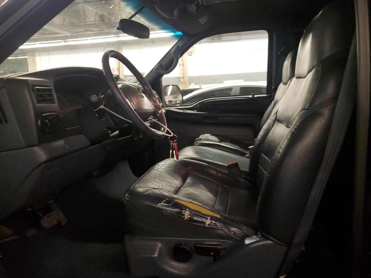 1FMNU40L6YEC77578 2000 Ford Excursion Xlt