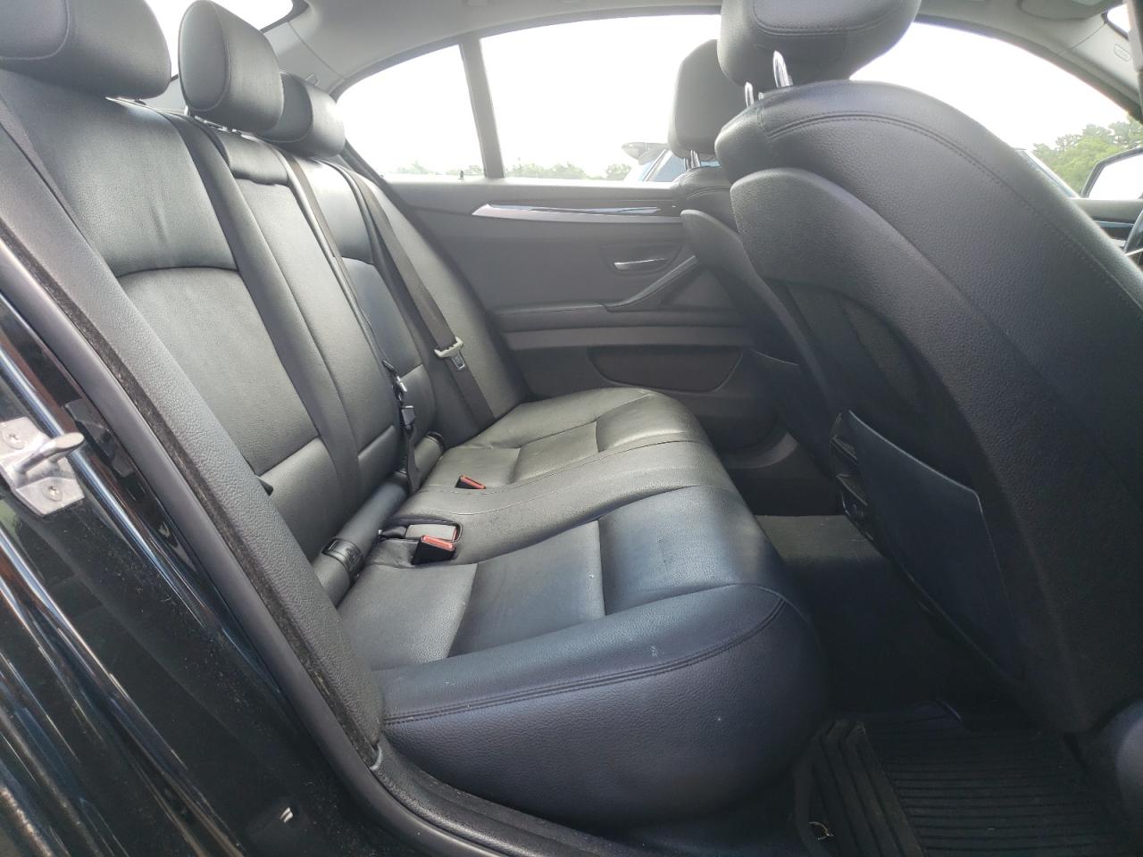 WBA5A7C52FG142642 2015 BMW 528 Xi