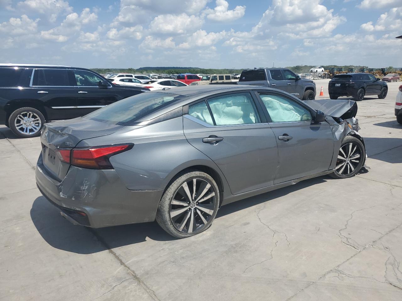 2021 Nissan Altima Sr vin: 1N4BL4CV1MN340318